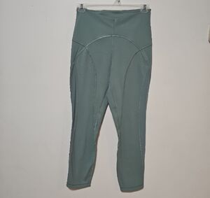 Lululemon Women's Green Leggings